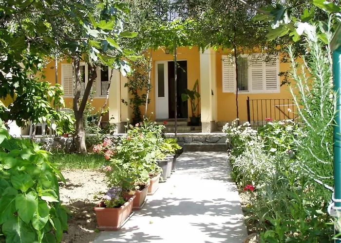 Rajska Plaza Apartment *