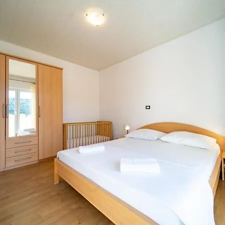 Rajska Plaza Apartament *