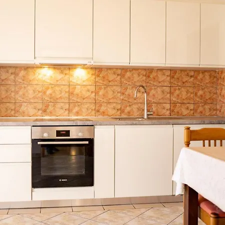 Rajska Plaza Apartament *